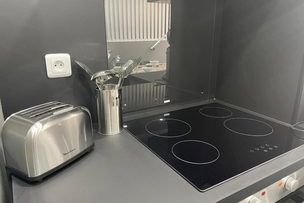 Appartement Cosy, Wifi Gratuit,5 Min De La Gare Boulogne-sur-Mer Exteriör bild